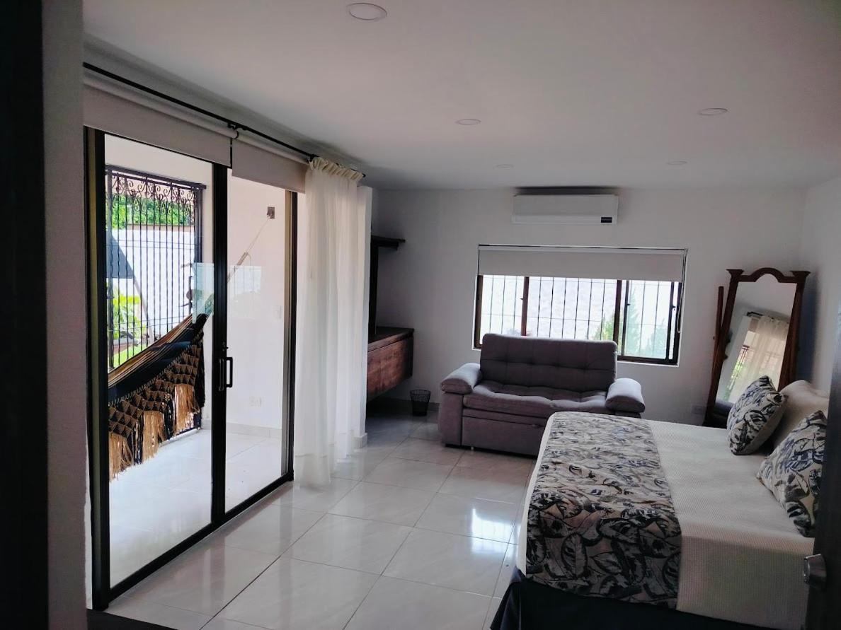Doral House Villavicencio Bavaria Esterno foto